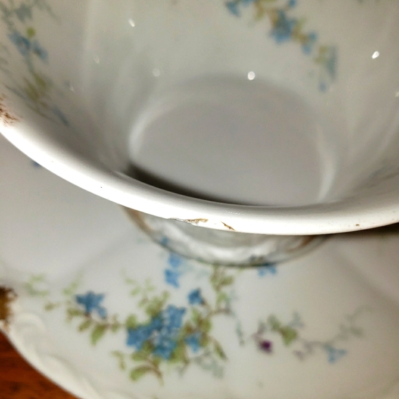 2 Sets Limoges Cups and Saucers Pour Café au Lait. Gorgeous! - Picture 6 of 15